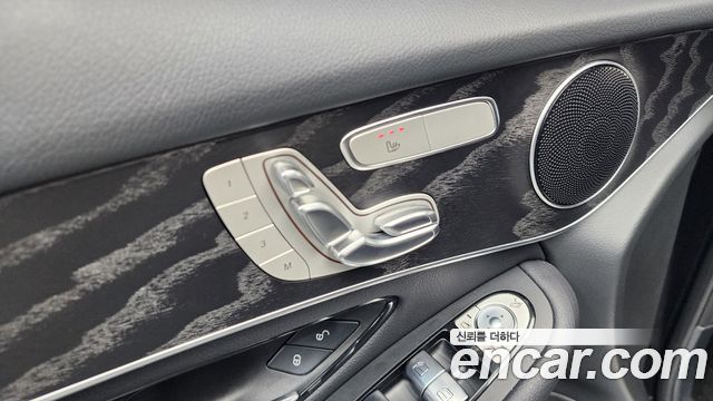 Mercedes-Benz GLC-Class GLC300 4MATIC