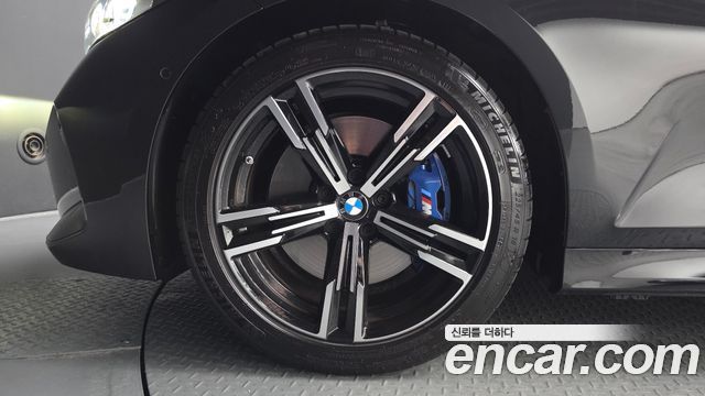 BMW 3-Series 320i M Sport