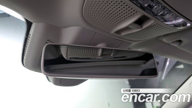 Mercedes-Benz E-Class E300 4MATIC Exclusive