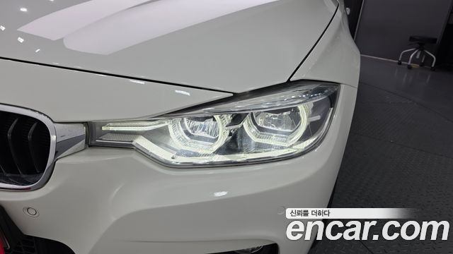 BMW 3-Series 320i M Sport