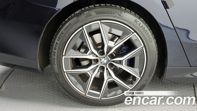 BMW 5-Series 523d M Sport