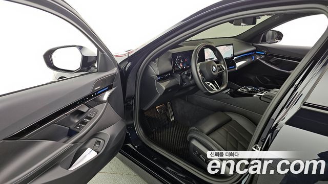 BMW 5-Series 523d M Sport