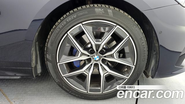 BMW 5-Series 523d M Sport
