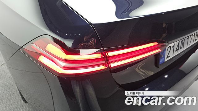 BMW 5-Series 523d M Sport