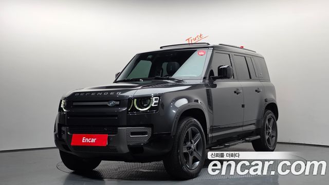 Land Rover Defender 110 P300 X-Dynamic SE