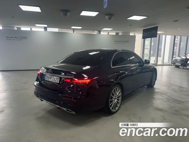 Mercedes-Benz E-Class E350 4MATIC AMG Line
