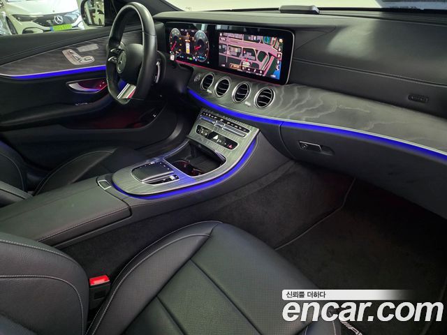 Mercedes-Benz E-Class E350 4MATIC AMG Line