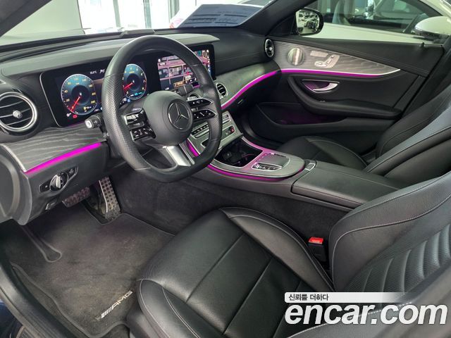Mercedes-Benz E-Class E350 4MATIC AMG Line