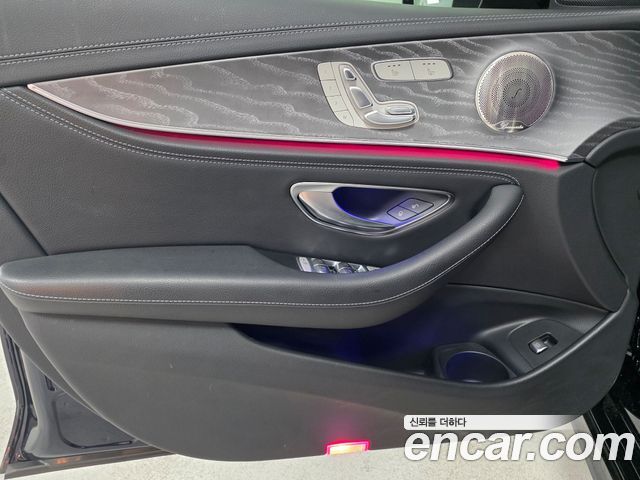 Mercedes-Benz E-Class E350 4MATIC AMG Line