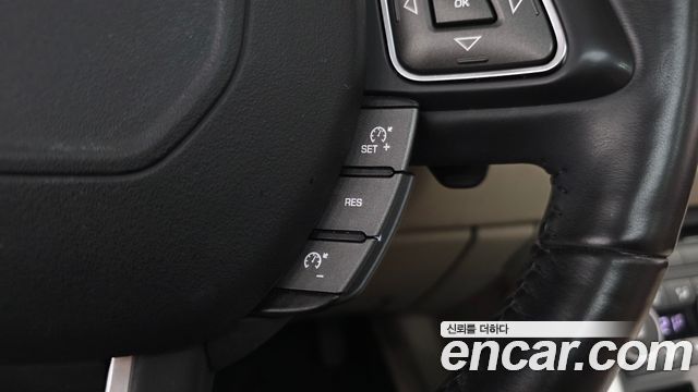 Land Rover Range Rover Evoque 2.0 TD4 SE