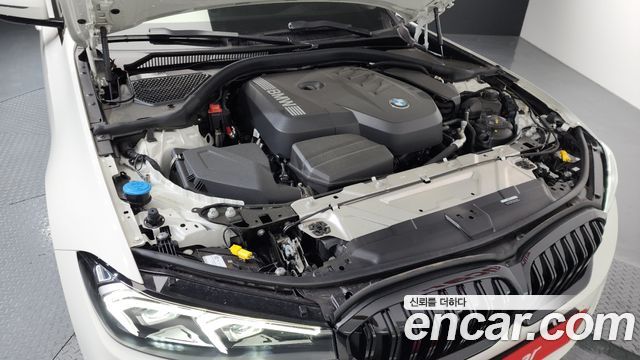 BMW 3-Series 320i