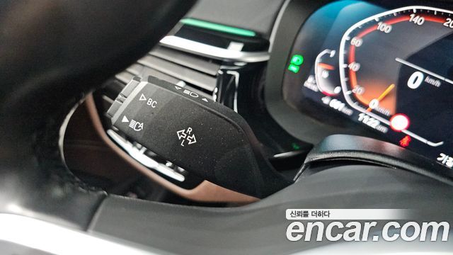 BMW 5-Series 523d M Sport