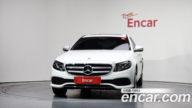 Mercedes-Benz E-Class E220d Avantgarde