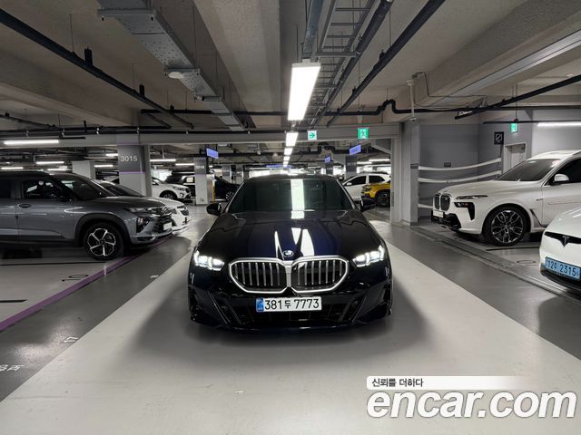 BMW 5-Series 530i xDrive M Sport