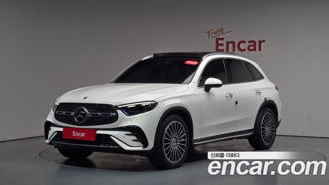 Mercedes-Benz GLC-Class GLC300 4MATIC AMG Line