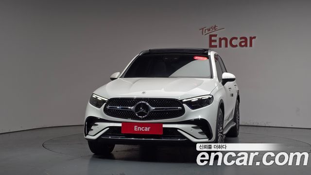 Mercedes-Benz GLC-Class GLC300 4MATIC AMG Line
