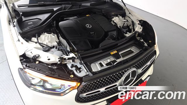 Mercedes-Benz GLC-Class GLC300 4MATIC AMG Line