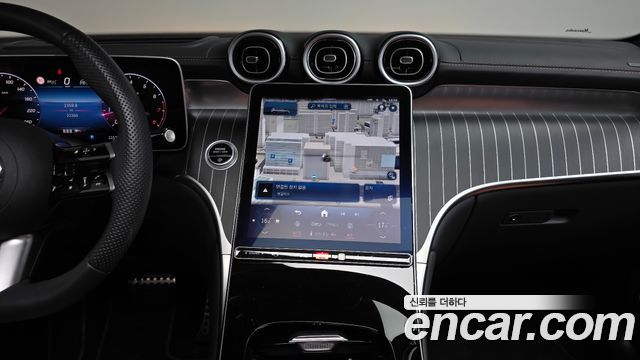 Mercedes-Benz GLC-Class GLC300 4MATIC AMG Line