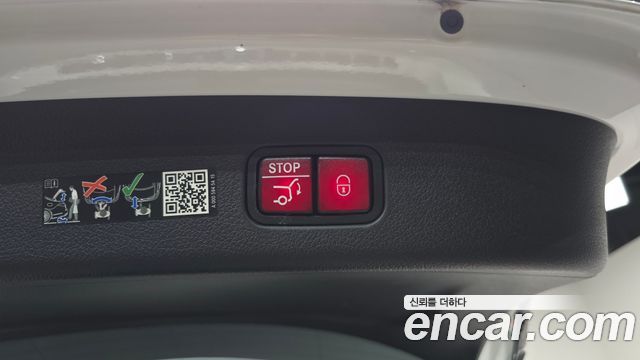 Mercedes-Benz GLC-Class GLC300 4MATIC AMG Line