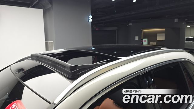 Mercedes-Benz GLC-Class GLC300 4MATIC AMG Line