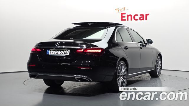 Mercedes-Benz E-Class E450 4MATIC Exclusive