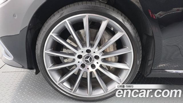 Mercedes-Benz E-Class E450 4MATIC Exclusive