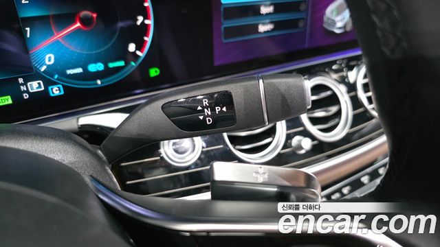 Mercedes-Benz E-Class E450 4MATIC Exclusive