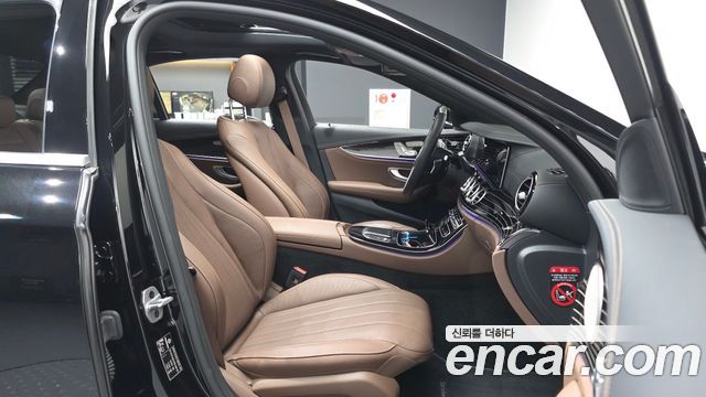 Mercedes-Benz E-Class E450 4MATIC Exclusive