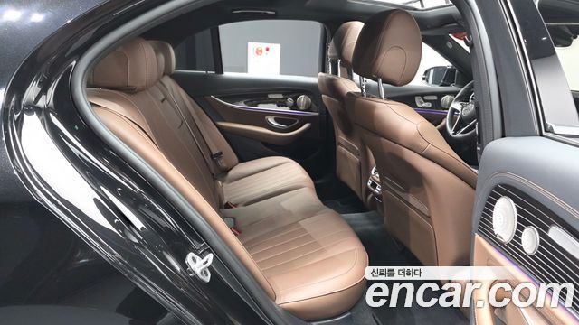 Mercedes-Benz E-Class E450 4MATIC Exclusive