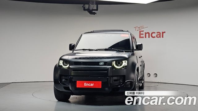 Land Rover Defender 130 P400 X-Dynamic HSE