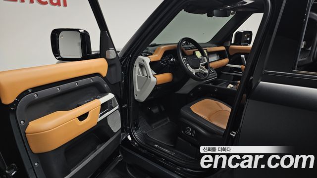 Land Rover Defender 130 P400 X-Dynamic HSE