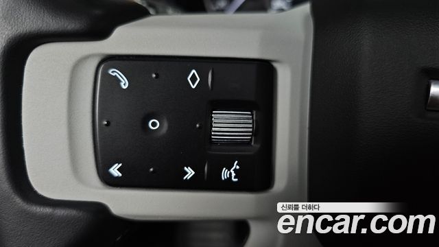 Land Rover Defender 130 P400 X-Dynamic HSE