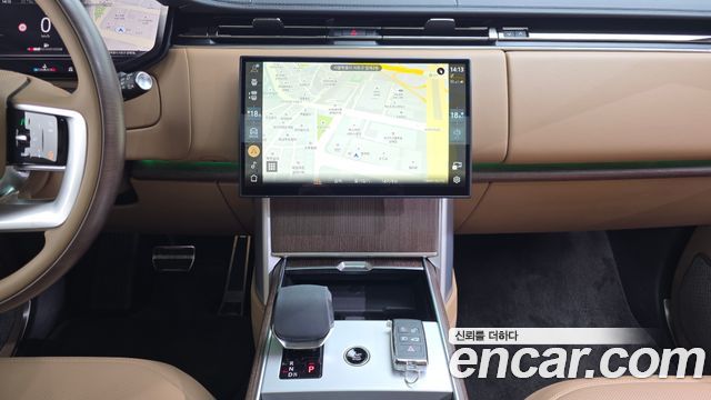 Land Rover Range Rover P530 Autobiography Long Wheel Base