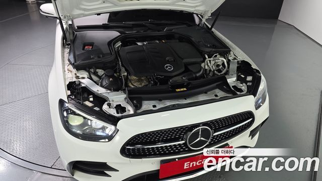 Mercedes-Benz E-Class E220d 4MATIC AMG Line