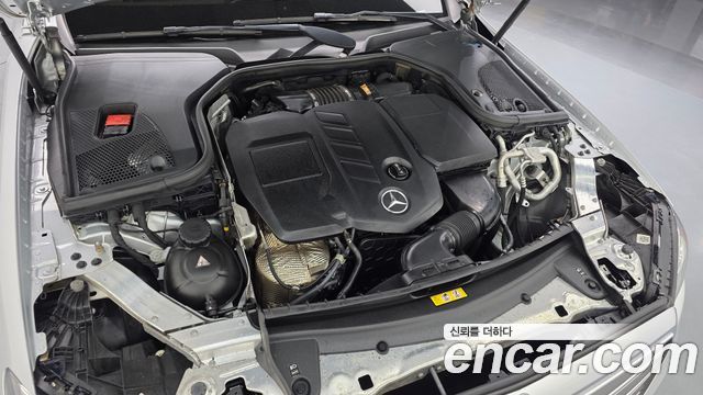 Mercedes-Benz E-Class E220d 4MATIC Exclusive