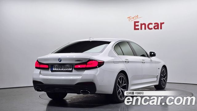 BMW 5-Series 530e M Sport