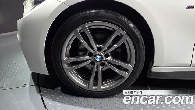 BMW 3-Series 320d M Sport