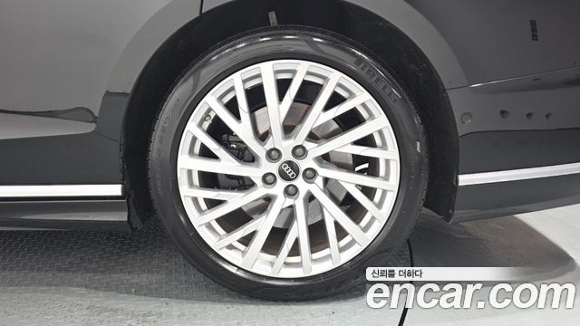 Audi A8 55 TFSI Quattro LWB