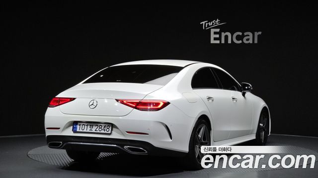 Mercedes-Benz CLS-Class CLS300d AMG Line