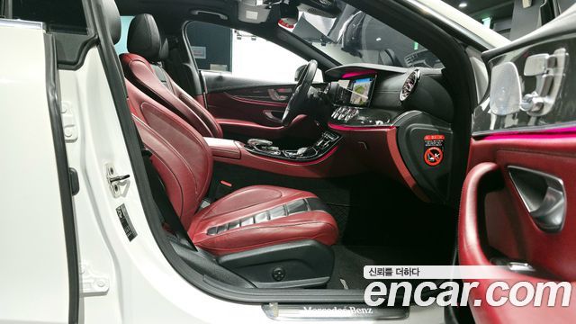 Mercedes-Benz CLS-Class CLS300d AMG Line