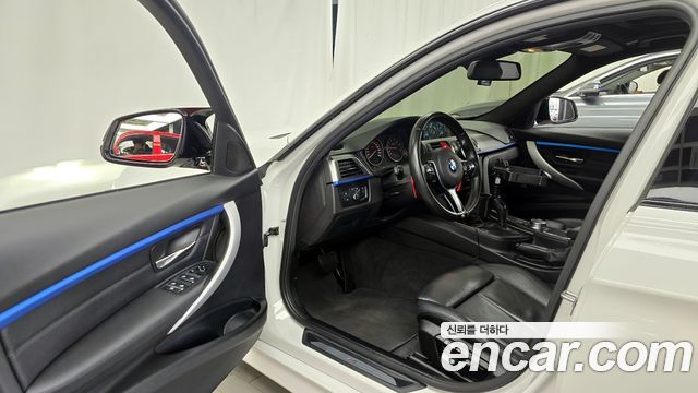 BMW 3-Series 330i M Sport