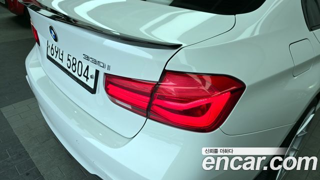 BMW 3-Series 330i M Sport