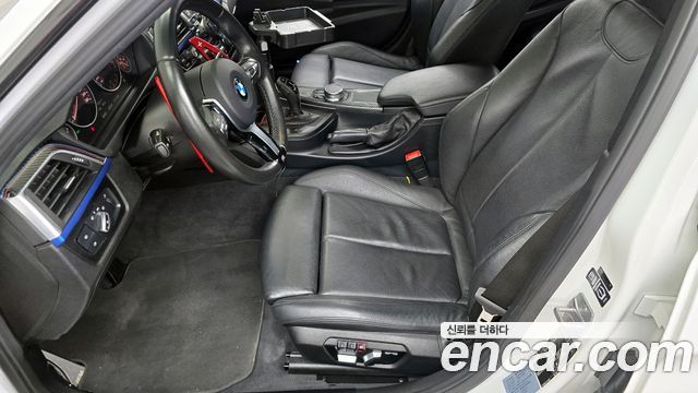 BMW 3-Series 330i M Sport