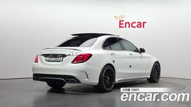 Mercedes-Benz C-Class C63 S AMG