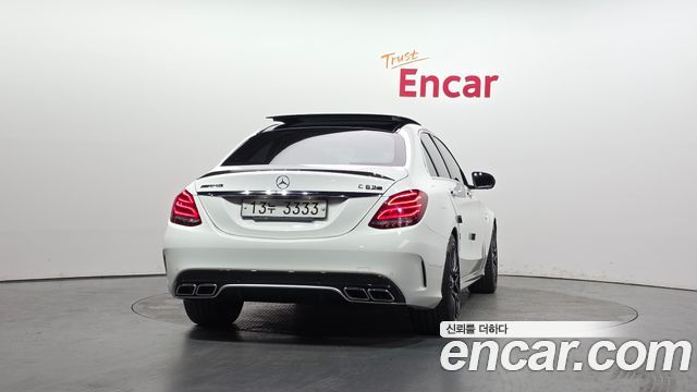 Mercedes-Benz C-Class C63 S AMG