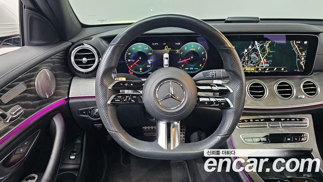Mercedes-Benz E-Class E350 4MATIC AMG Line