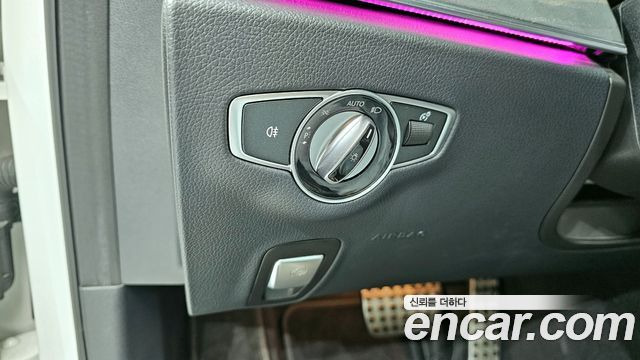 Mercedes-Benz E-Class E350 4MATIC AMG Line
