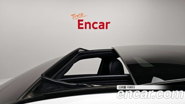 Mercedes-Benz E-Class E350 4MATIC AMG Line