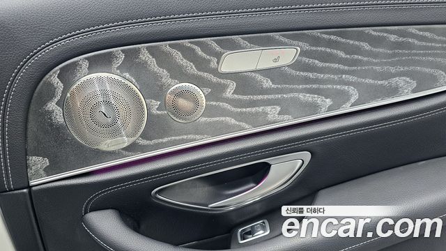Mercedes-Benz E-Class E350 4MATIC AMG Line