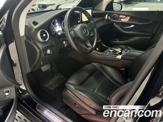 Mercedes-Benz GLC-Class GLC300 4MATIC
